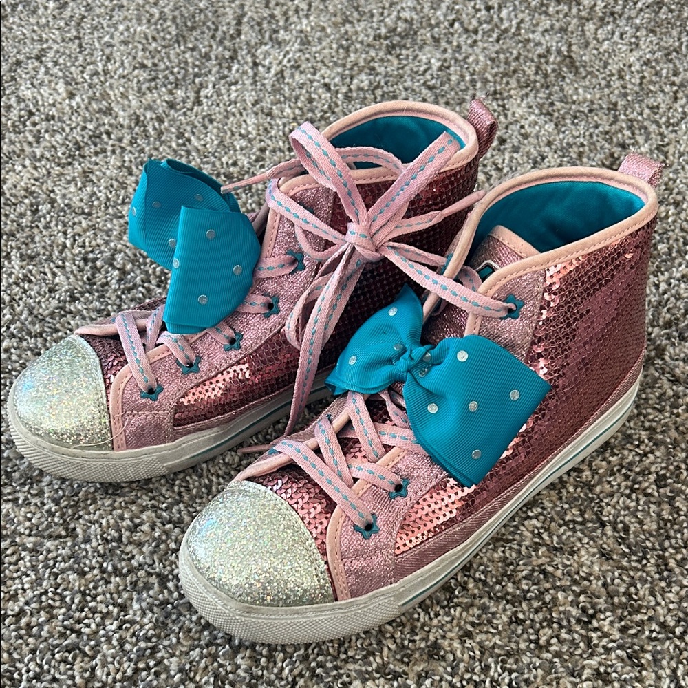 Jojo Siwa shoes size 4